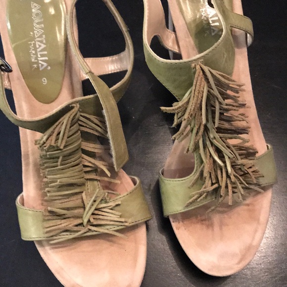 Sandals - Picture 4 of 4